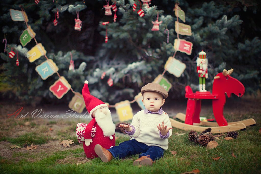 stylized-christmas-themed-baby-photography-session-ct